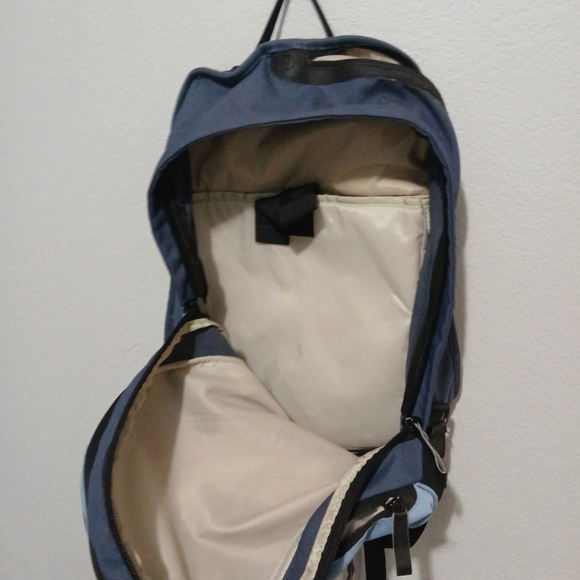 Nike Blue and Black Men's Backpack - Picture 11 of 13